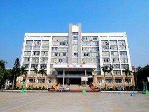 广西师范大学网红吃瓜,校园风云背后的美食故事 第2张 广西师范大学网红吃瓜,校园风云背后的美食故事 第2张